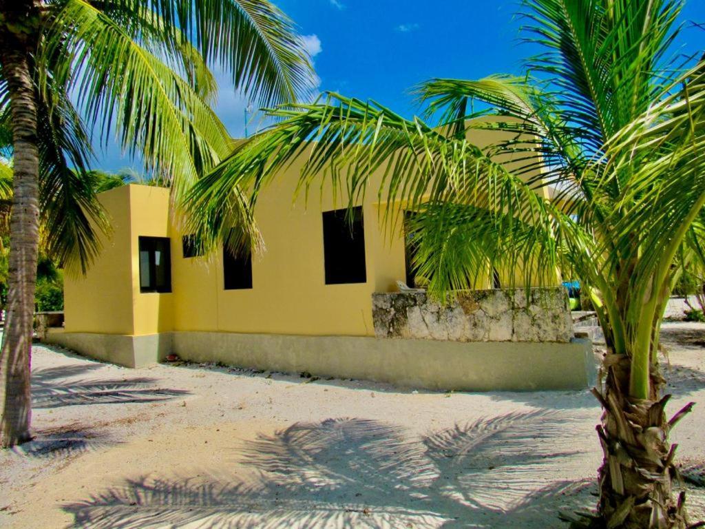 Two Bedroom Beachfront Villa Селестун Экстерьер фото