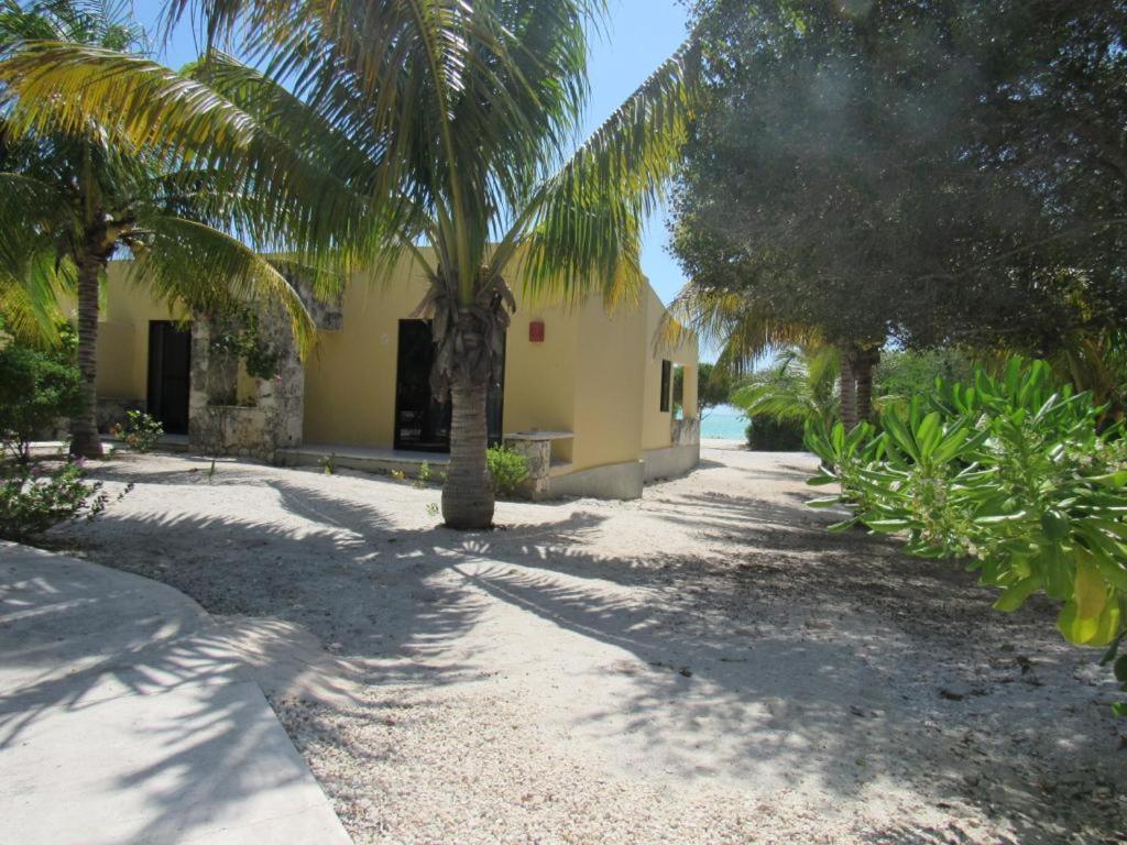 Two Bedroom Beachfront Villa Селестун Экстерьер фото